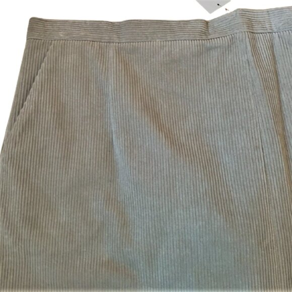 2/$40 NWT Oak + Fort corduroy light gray midi pencil skirt M - Picture 7 of 14